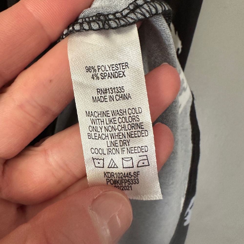 Nine Britton Stitch Fix fitted black printed maxi dress with tie-front detail - Picture 6 of 7